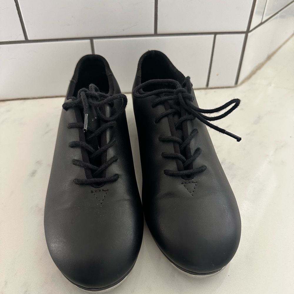 Great Condition Size 5L So Danca Youth Sz 5 Black Lace Up Tap Shoes Girls Boys